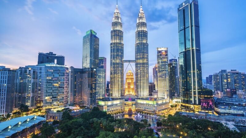 Malaysia Entry Requirements For US Citizens: The Simple Guide